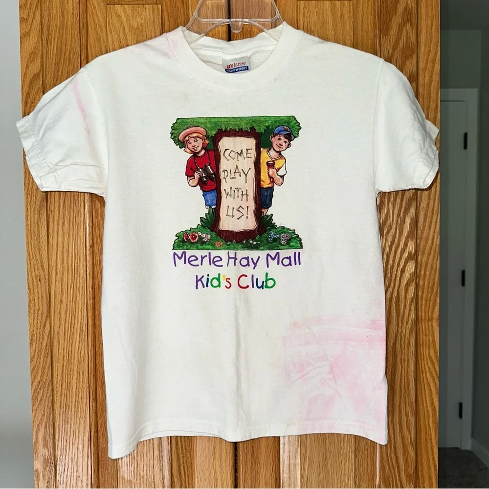 Hanes White Short Sleeve Tee with Graphic design youth M 10-12 y.o. - Picture 2 of 8
